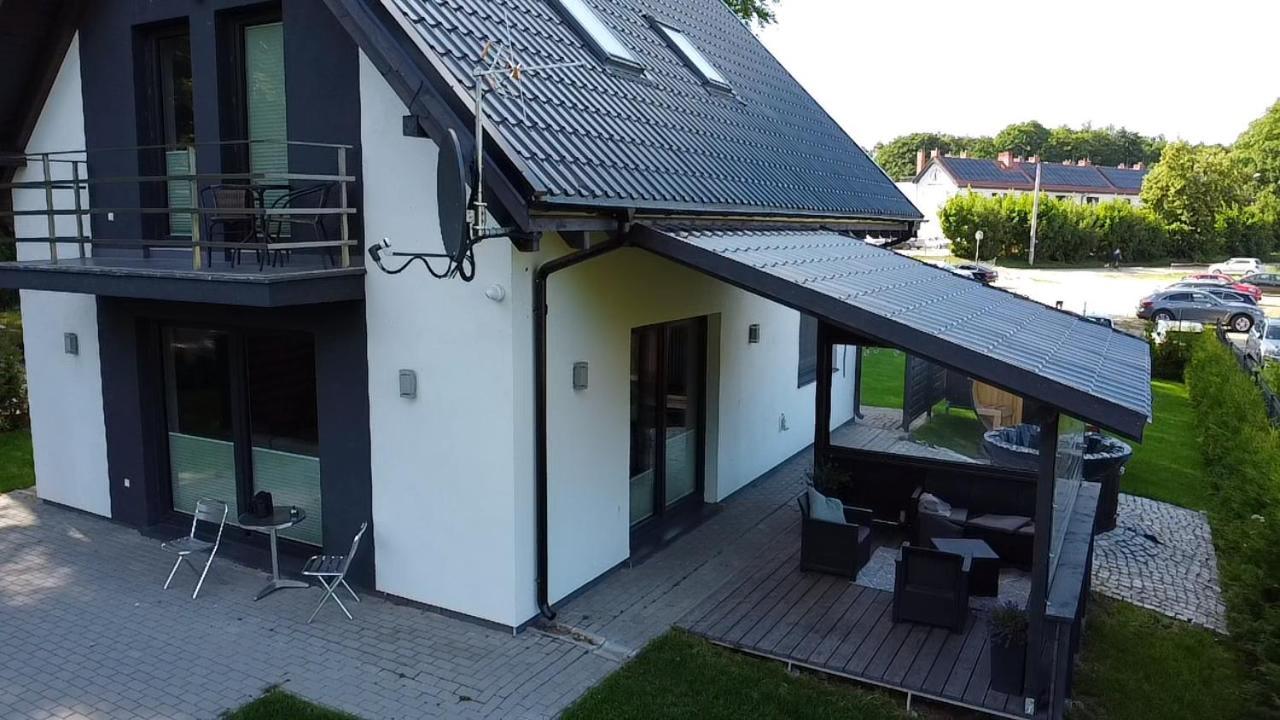 Domowy Zakatek Tuchom Exterior foto